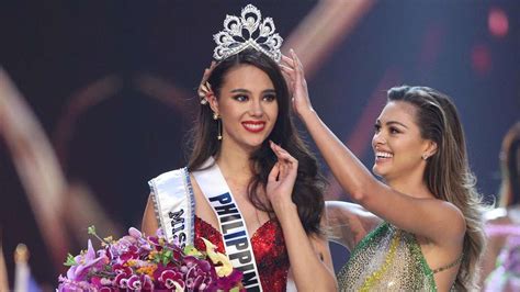 Miss Universe 2018: Bir Filipinli Güzelin Zirveye Ulaşması ve Kültürün Yeniden Keşfi